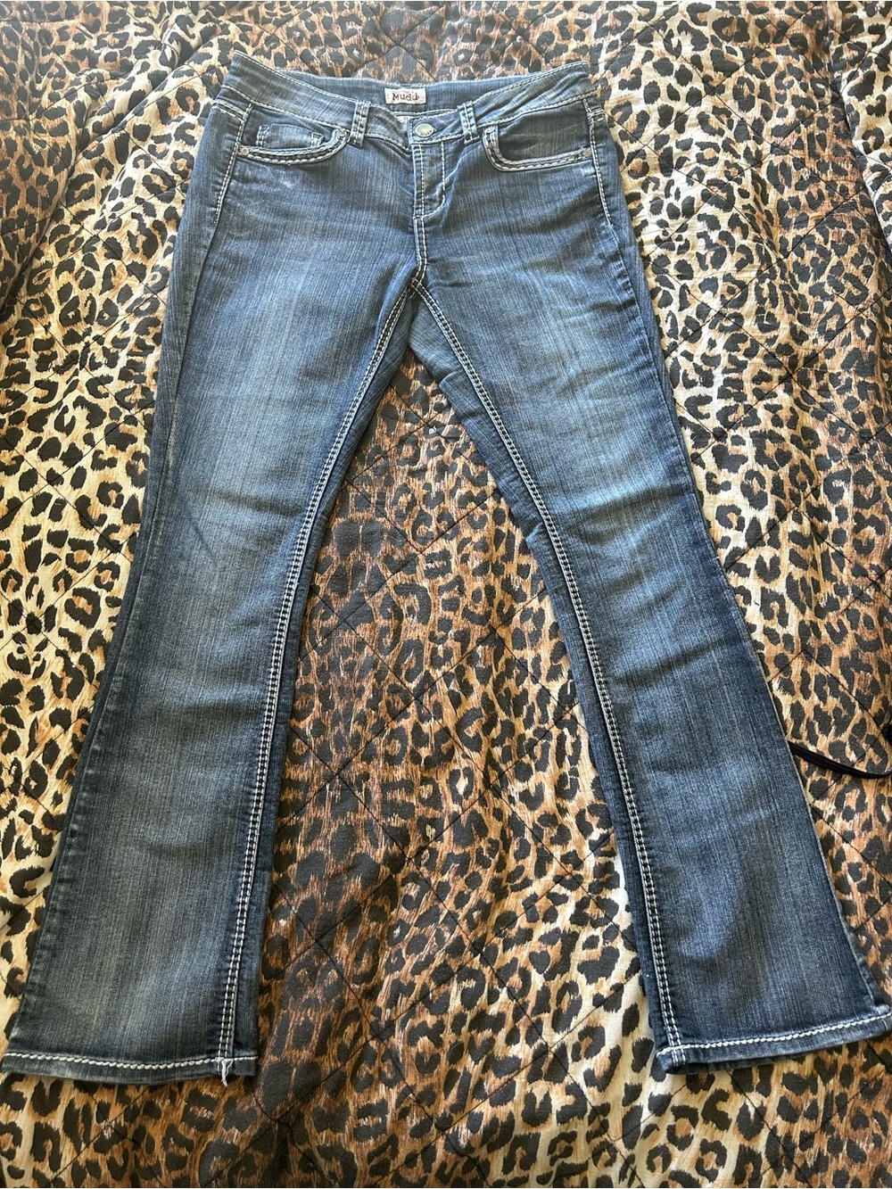 Mudd Women's missme inspired Flare Jeans
